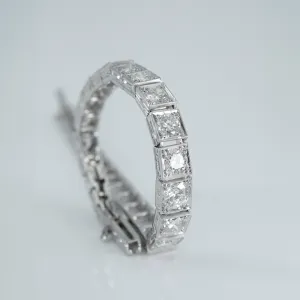 Art Deco 1930's Platinum 6.50 Carat Diamond Graduated Line Bracelet