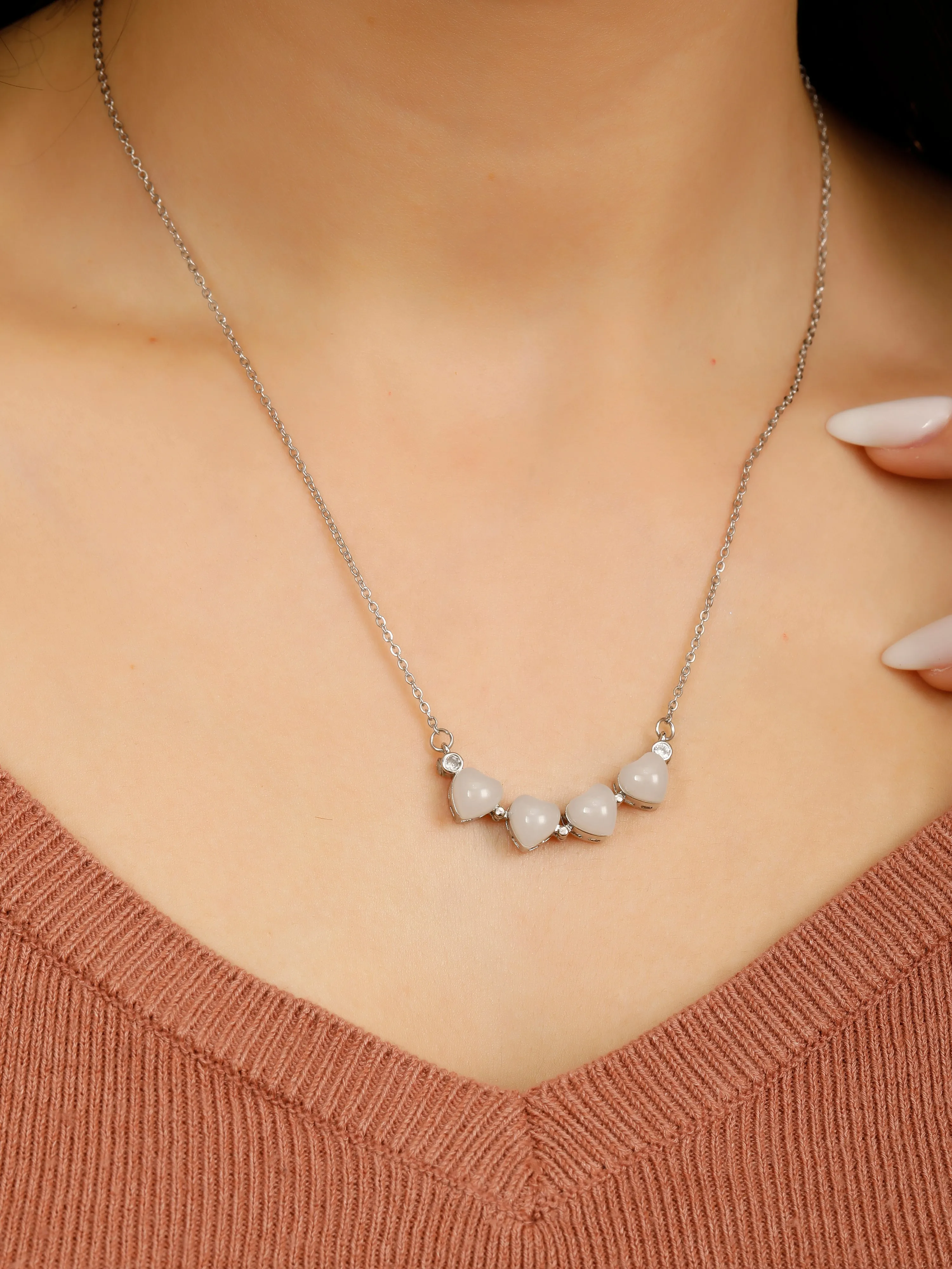 Heart Surprises Graceful Pendants