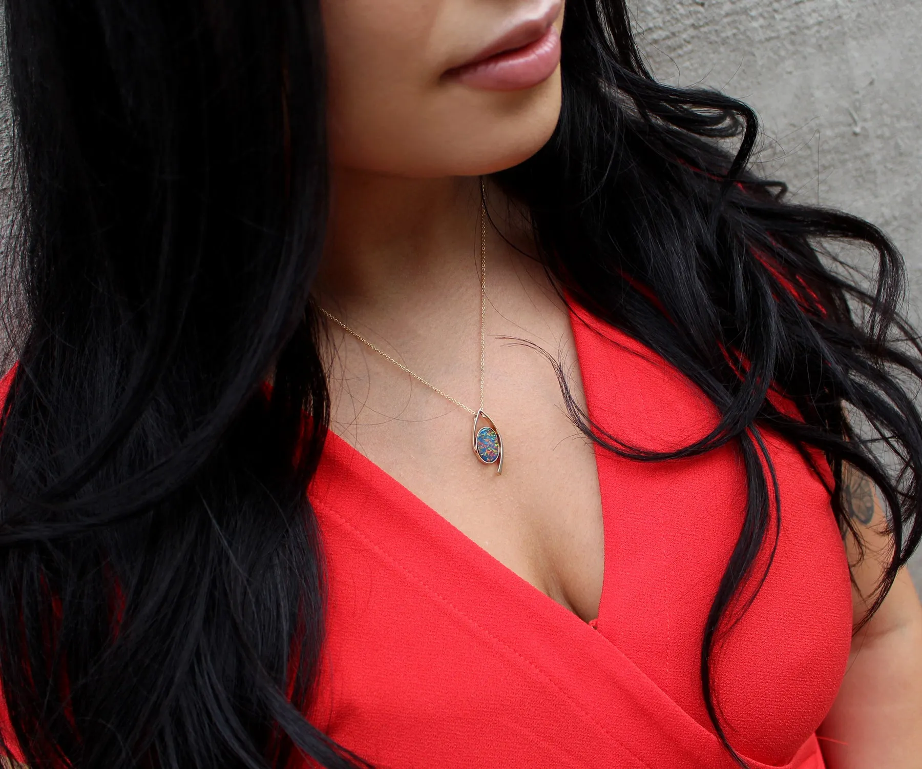 Red Blue Oval Opal Offset Gold Necklace